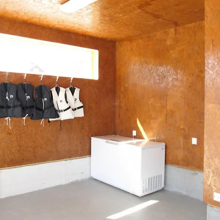 Leilighet Huglavika By Interhome